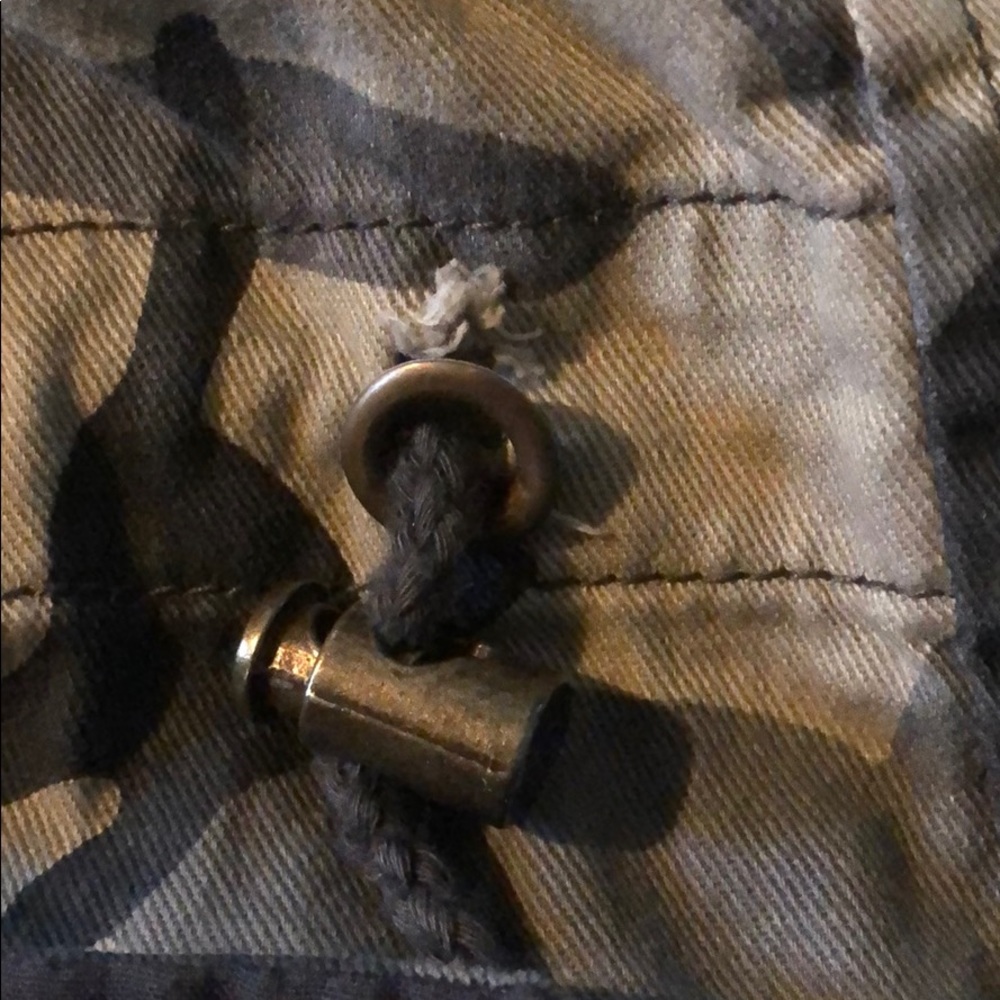 Jacket - Picture 7 of 7